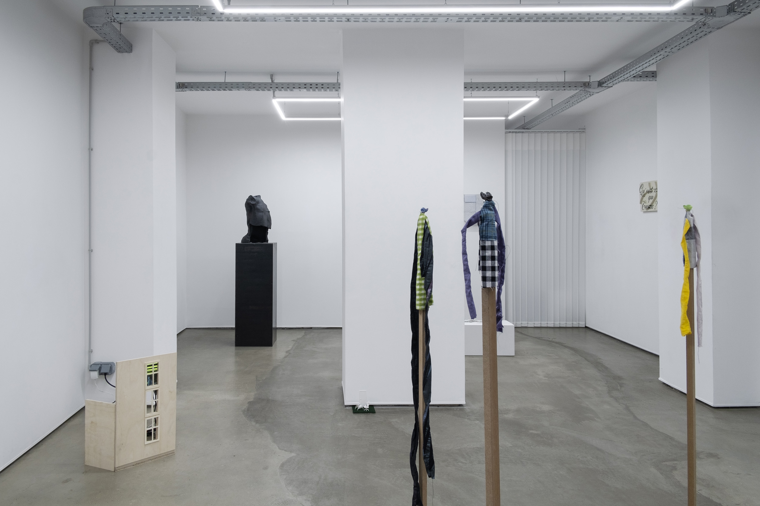 group show at exo exo